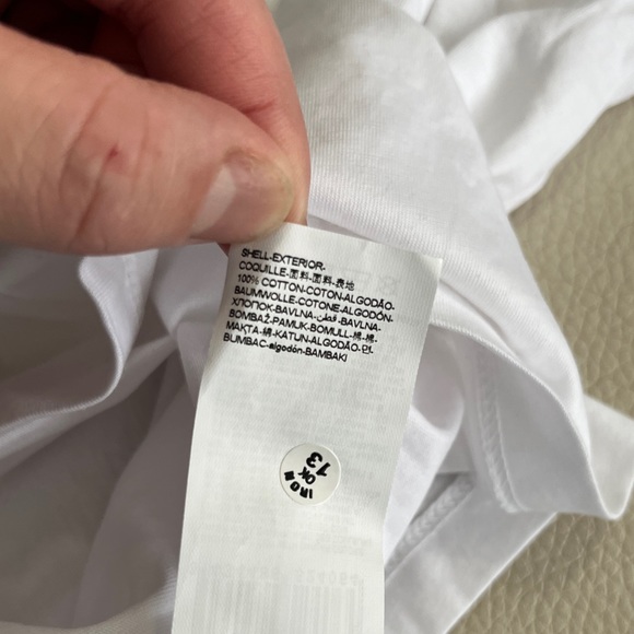 NWT - Desigual Women’s “We Are Animals” Print Short Sleeve Tee - Size L - Picture 9 of 10